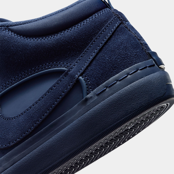 NIKE SB REACT LEO - NAVY/NAVY/NAVY
