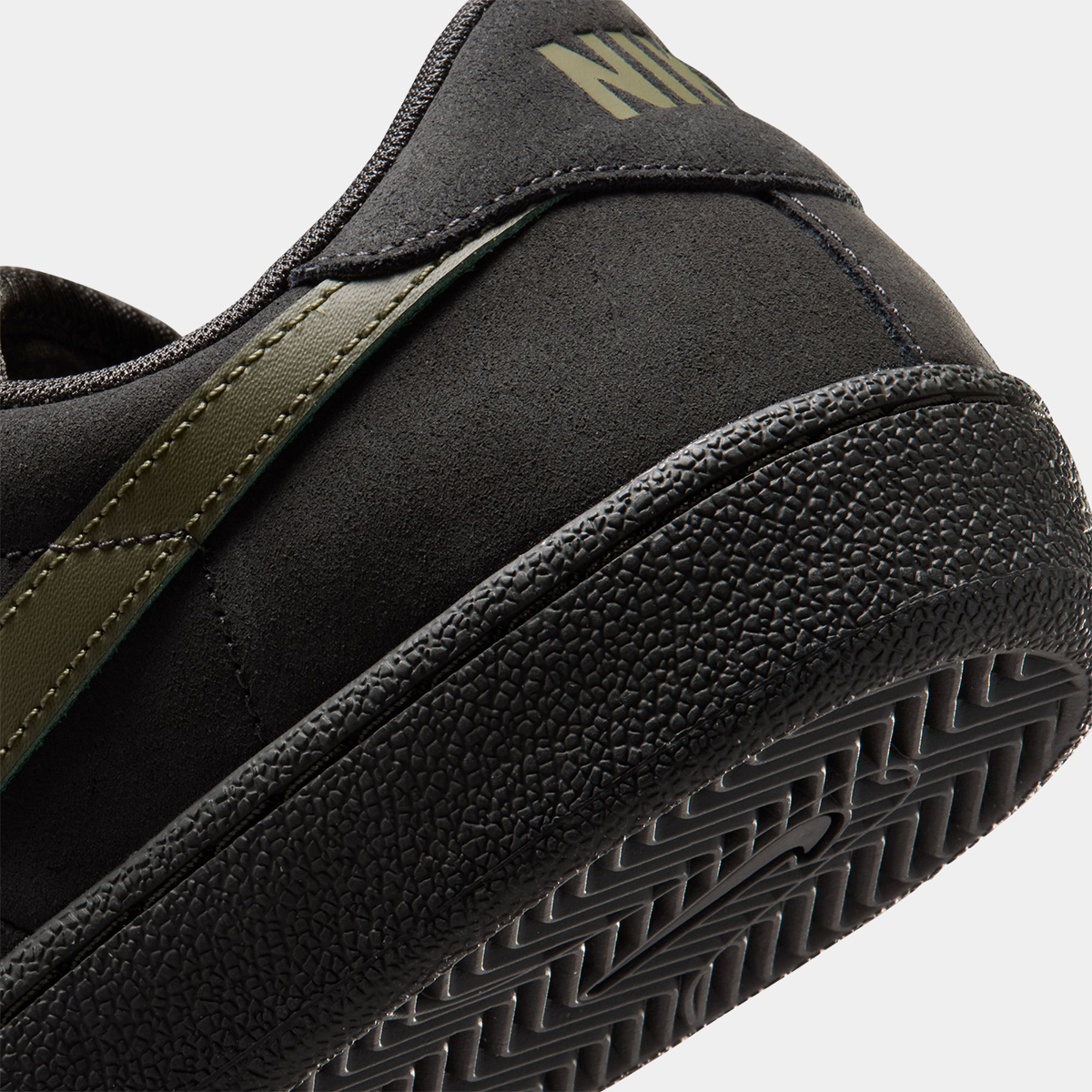 NIKE SB ZOOM TENNIS CLASSIC - DEEP PEWTER/MEDIUM OLIVE HF7386-200 NIKE SB ZOOM TENNIS CLASSIC - DEEP PEWTER/MEDIUM OLIVE HF7386-200