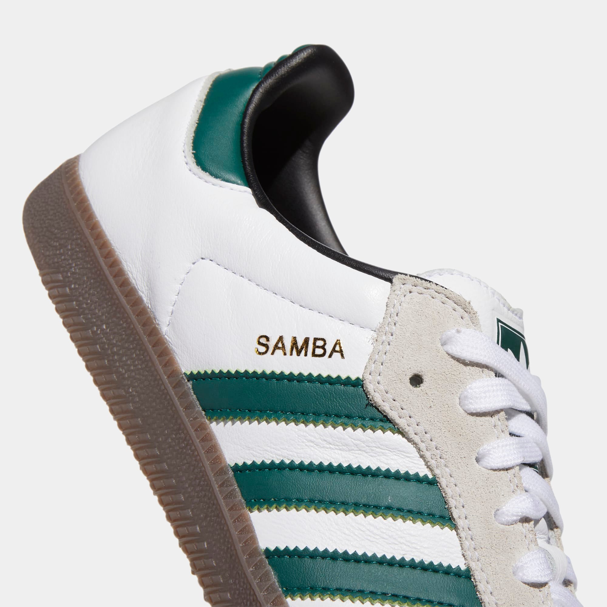 ADIDAS SAMBA ADV - WHITE/GREEN GY6940 - PLA Skateboarding ADIDAS SAMBA ADV - WHITE/GREEN GY6940 - PLA Skateboarding