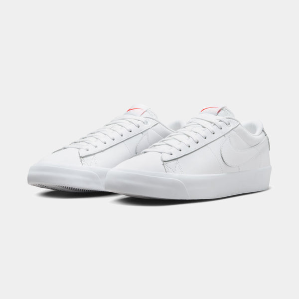 NIKE SB BLAZER LOW PRO GT ISO - WHITE/WHITE