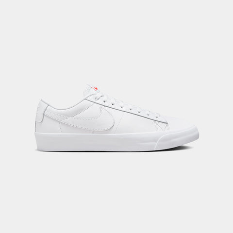 NIKE SB BLAZER LOW PRO GT ISO - WHITE/WHITE