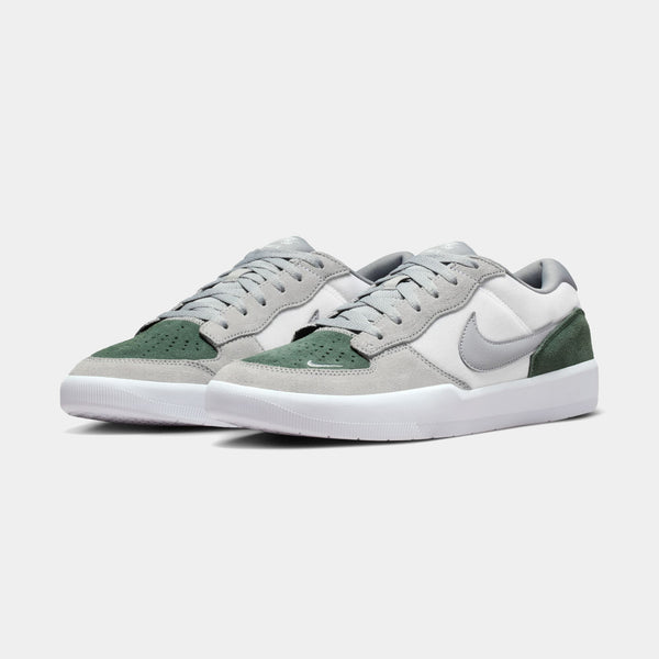 NIKE SB FORCE 58 - WHITE/FLAT SILVER-FIR