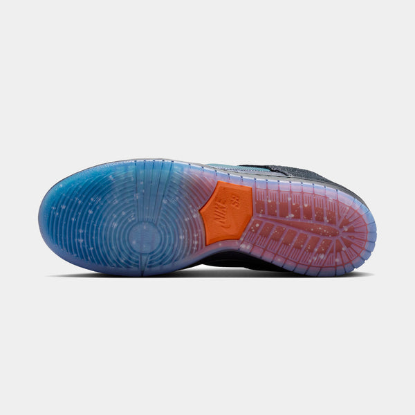 NIKE SB X BLUETILE DUNK LOW - BLACK/MARINA