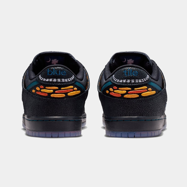 NIKE SB X BLUETILE DUNK LOW - BLACK/MARINA