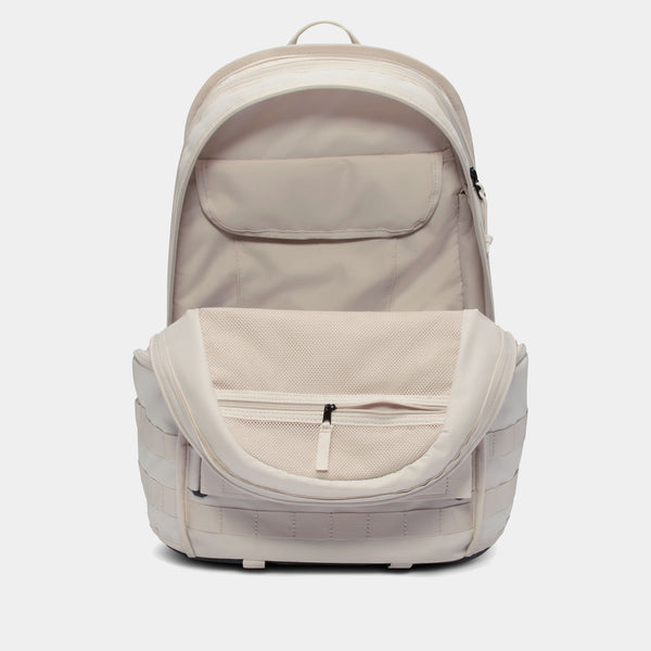 NIKE SPORTSWEAR RPM BACKPACK - LIGHT OREWOOD BROWN/BLACK