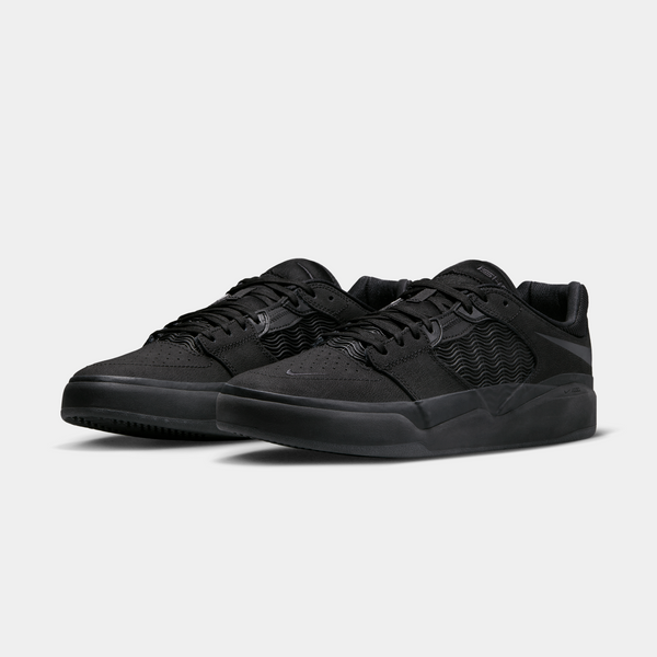 NIKE SB ISHOD WAIR PREMIUM - BLACK/BLACK